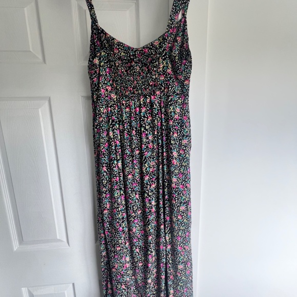 Zara summer dress - Picture 3 of 7
